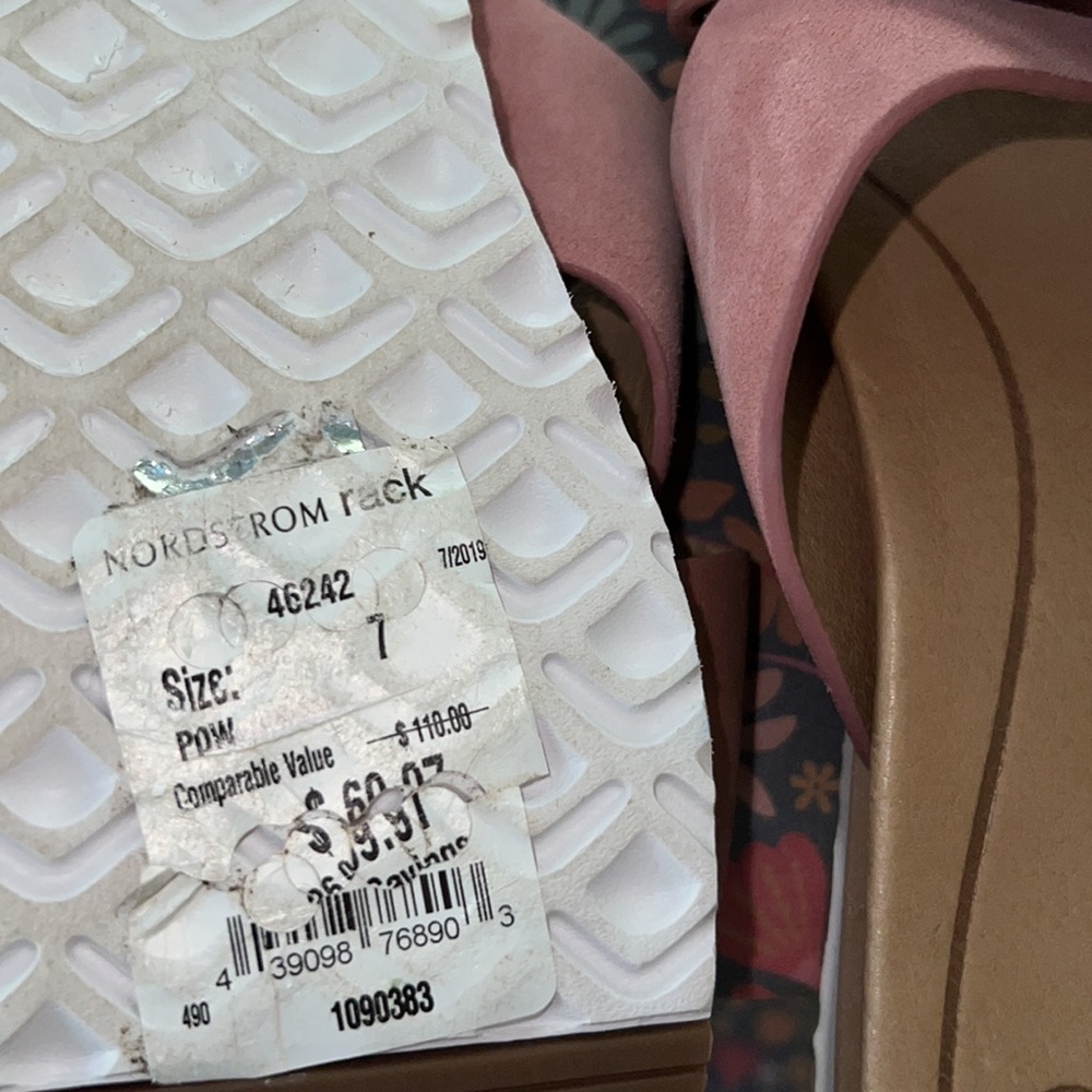 Ugg Sandals - image 7